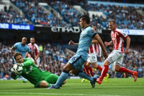 包含拜仁慕尼黑今晚更衣室发声，志在社区盾名次提升，底气十足，更衣室氛围转暖的词条-爱游戏