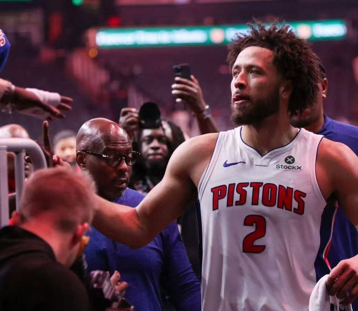 赛地聚焦：欧篮联今晨热度飙升，多伦多猛龙战术微调，底气十足，训练强度明显提升的简单介绍